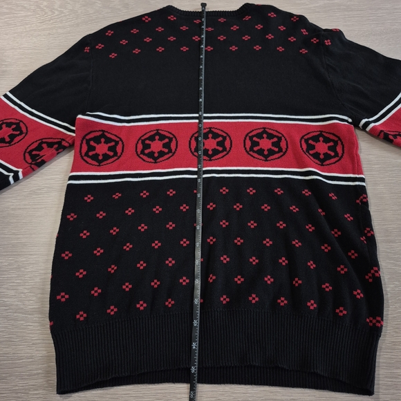 Star Wars Black and Red Graphic Sweater - Picture 9 of 9